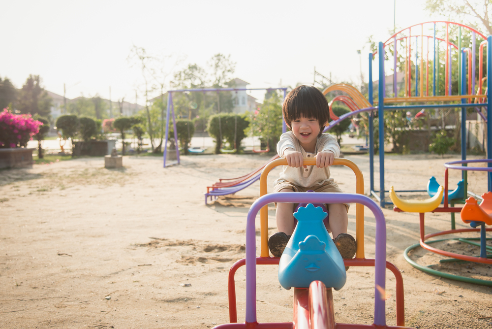 保育士が教えます！公園から帰りたがらない時の声の対処法 - ポピンズ